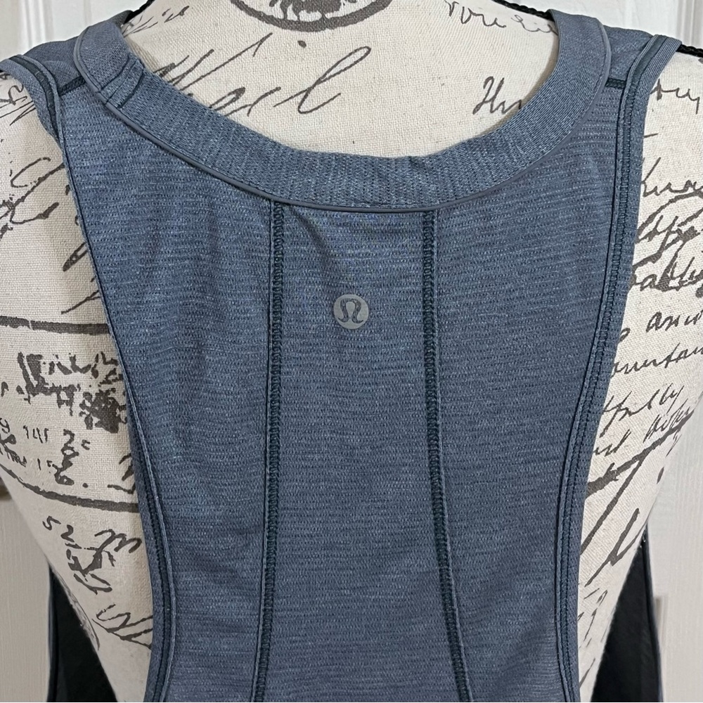 Lululemon Pace Perfect Tank - Picture 6 of 9